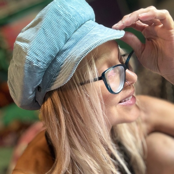 90’s Sky Blue Corduroy Hat - Picture 5 of 8